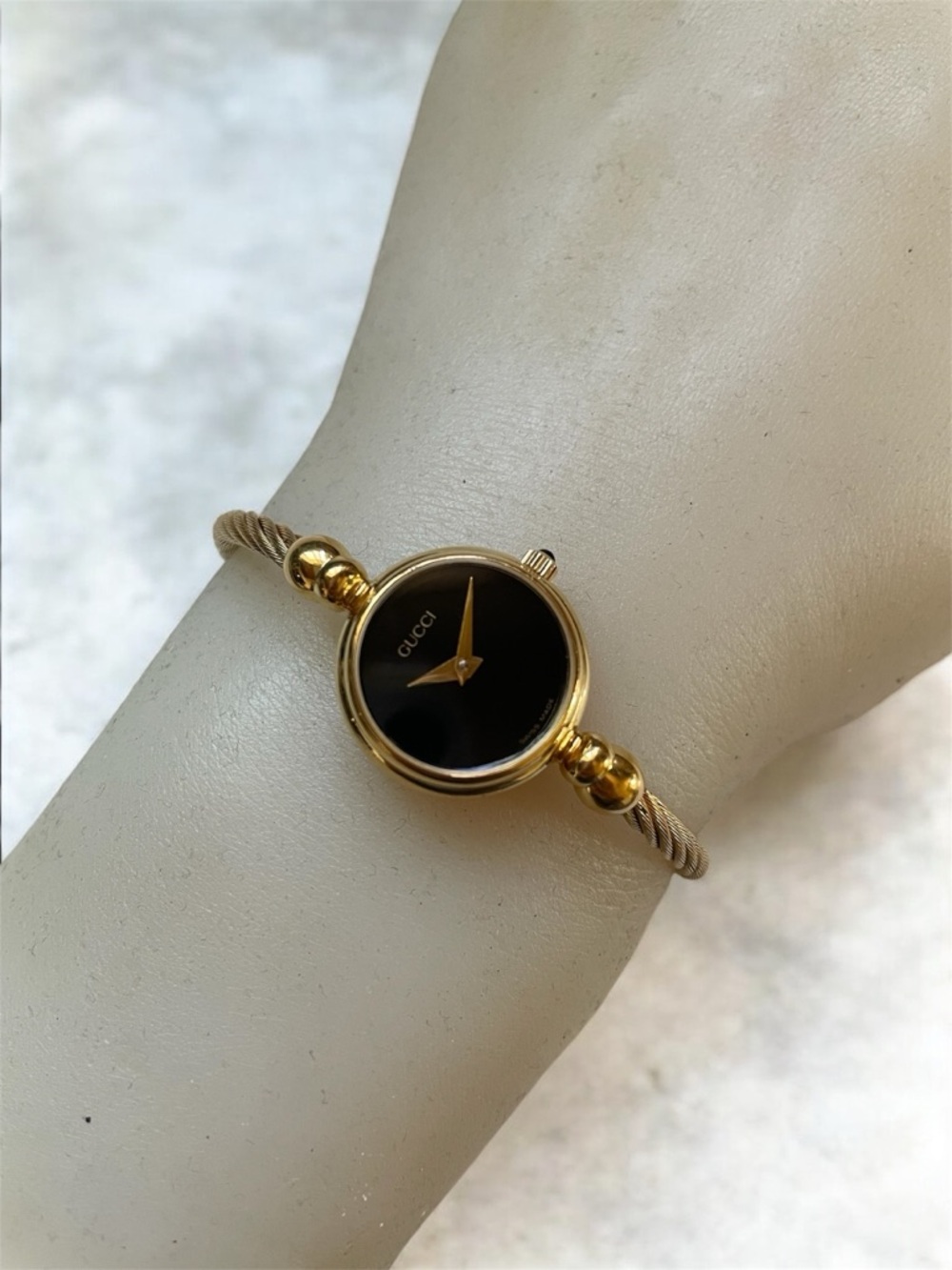 Gucci Gold-Tone Black Dial Women's Cable Bangle Watch